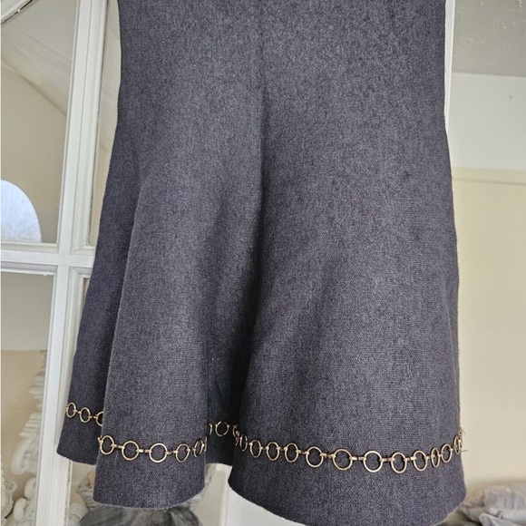 Zara Gray Skirt with Chain Detail Size L - Picture 5 of 7